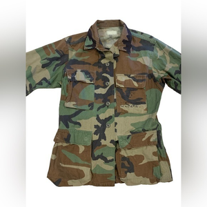 Vintage US Military‎ USMC Woodland Camo Combat Field Shirt Patches